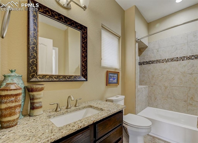12590 Holmes Rd, Black Forest, CO 80908 - full bath with vanity, toilet, and bathtub / shower combination