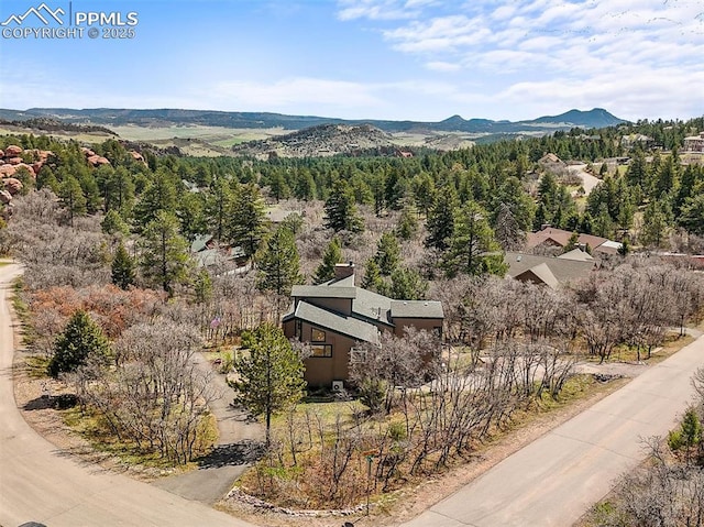 bird's eye view featuring a mountain view