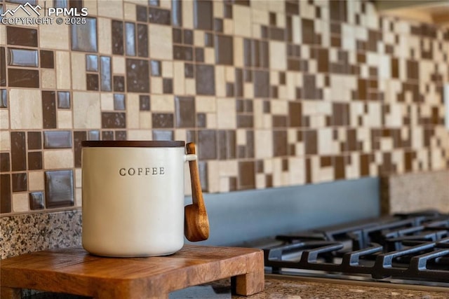 details with decorative backsplash