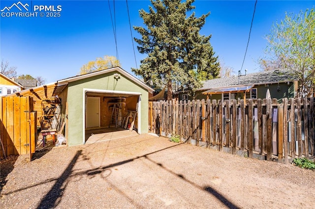 413 E Fontanero St, Colorado Springs, CO 80907 - view of front facade with stucco siding and fence