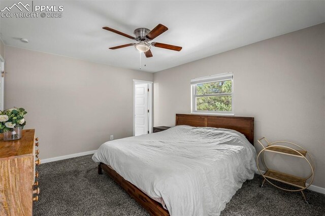 bedroom with baseboards, a ceiling fan, and carpet floors