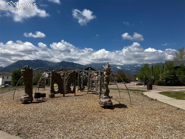 2790 Winterbourne St, Colorado Springs, CO 80910 - view of mountain background