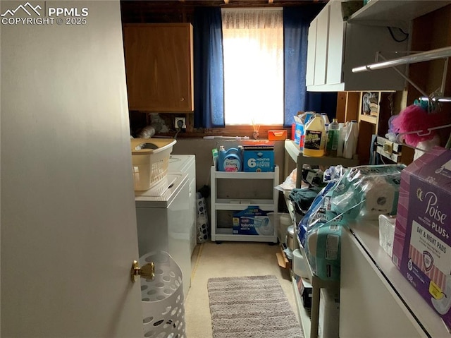 6905 Chippewa Rd, Colorado Springs, CO 80915 - kitchen with separate washer and dryer