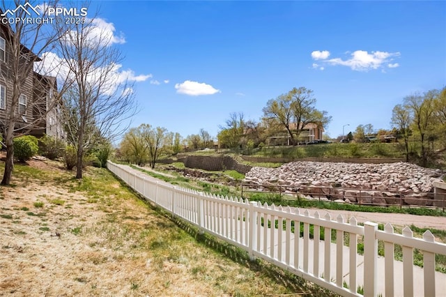 view of yard featuring fence
