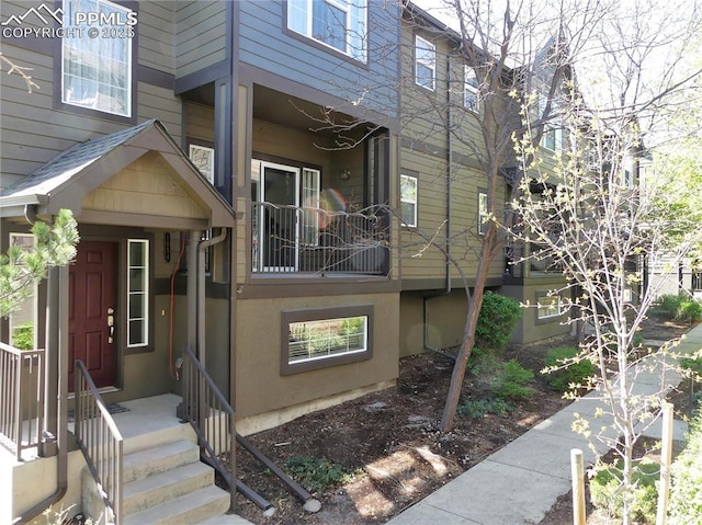 view of side of property