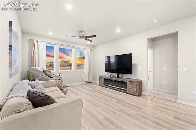 8093 Yellowleaf Pl, Colorado Springs, CO 80908 - living area with a ceiling fan, light wood-style floors, recessed lighting, and baseboards