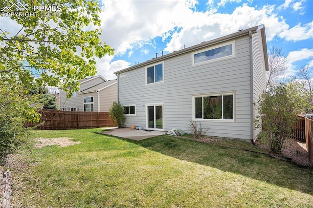 7120 Bonnie Brae Ln, Colorado Springs, CO 80922 - rear view of property featuring a patio area