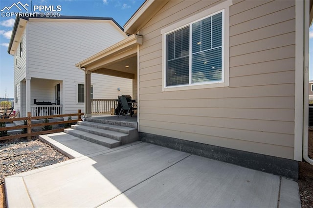 16470 Mountain Flax Dr, Monument, CO 80132 - entrance to property with a patio area and fence