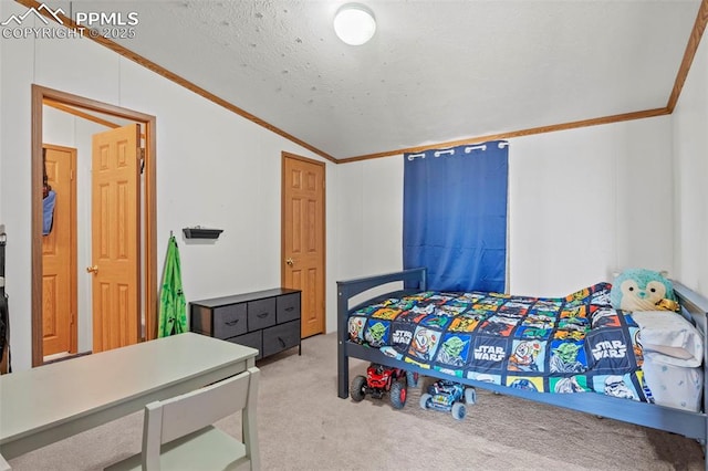 10635 Via Vaquaro Pt, Fountain, CO 80817 - bedroom featuring lofted ceiling, ornamental molding, and carpet floors