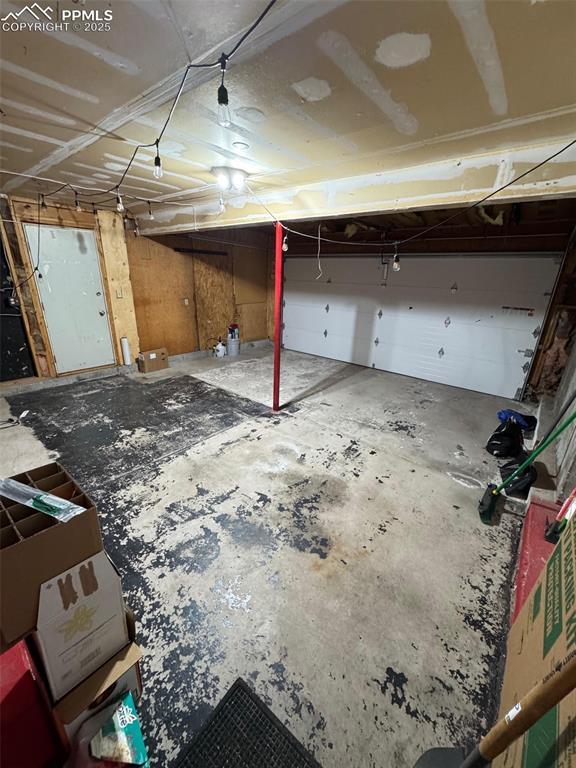 5427 Alteza Dr, Colorado Springs, CO 80917 - view of garage