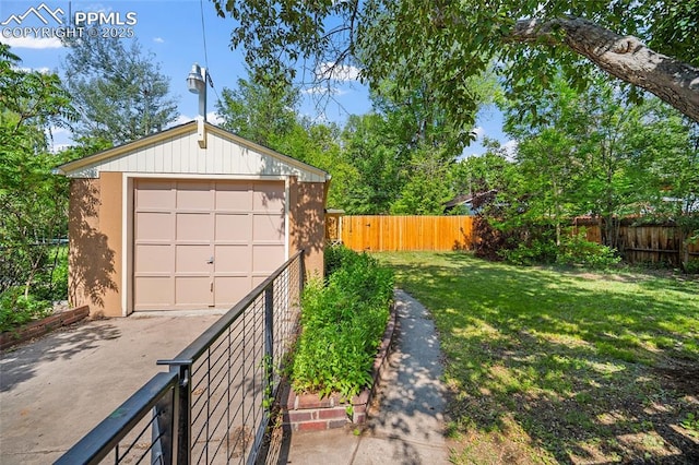 1428 N Prospect St, Colorado Springs, CO 80907 - detached garage with driveway