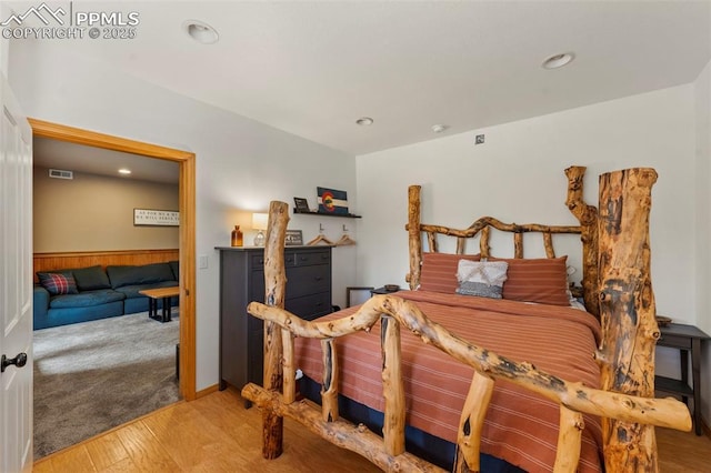 921 Cottonwood Lake Dr, Divide, CO 80814 - bedroom featuring wood finished floors and recessed lighting