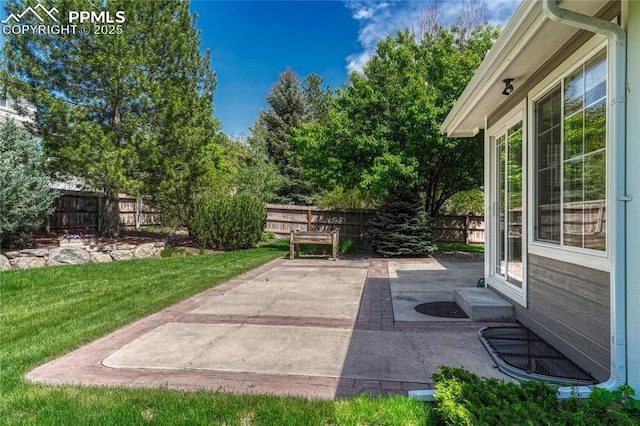 9524 Pinebrook Way, Colorado Springs, CO 80920 - view of patio / terrace