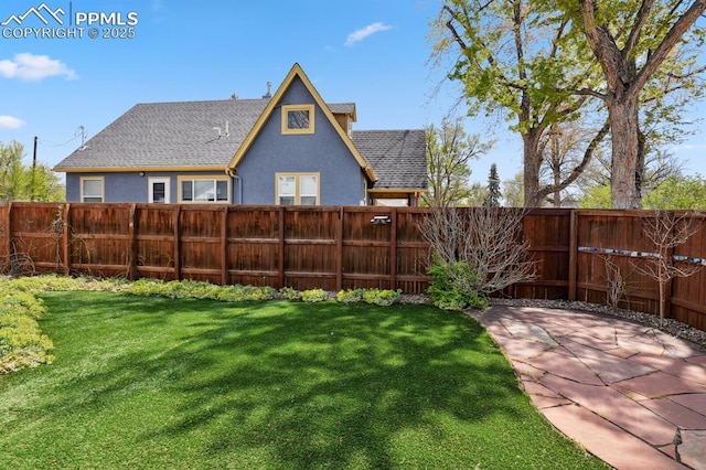 1003 N Institute St, Colorado Springs, CO 80903 - view of yard featuring a patio