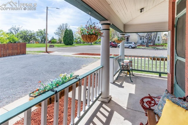 521 W Corona Ave, Pueblo, CO 81004 - balcony featuring covered porch