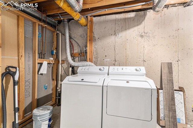 480 W Rockrimmon Blvd Unit D, Colorado Springs, CO 80919 - laundry area featuring separate washer and dryer