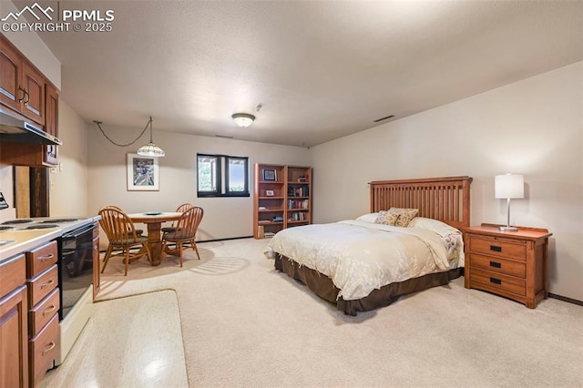 8020 Westwood Rd, Colorado Springs, CO 80919 - bedroom featuring light carpet
