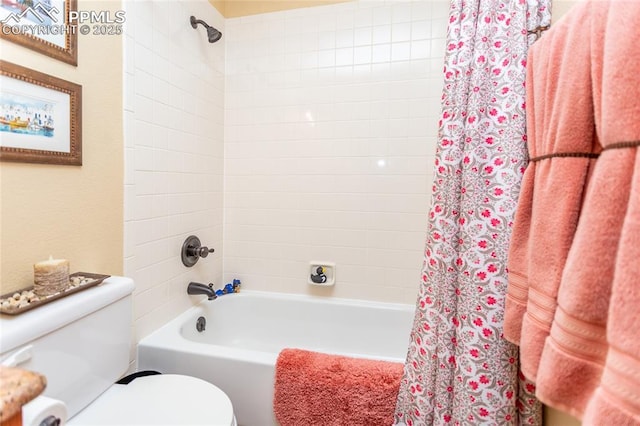1053 Kings Crown Rd, Woodland Park, CO 80863 - full bath featuring shower / bath combination with curtain and toilet