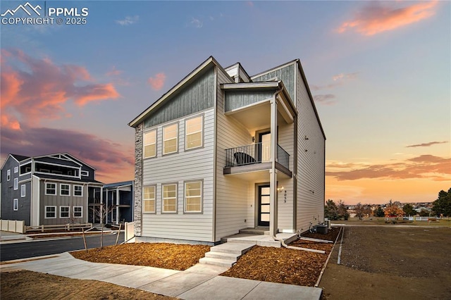 3077 Curly Grv, Colorado Springs, CO 80922 - view of front of house with a balcony