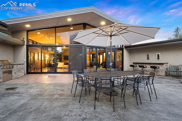 312 Lake Ave, Colorado Springs, CO 80906 - view of patio with outdoor dining area