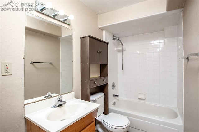 7435 Julynn Rd, Colorado Springs, CO 80919 - full bathroom with toilet, vanity, and tub / shower combination
