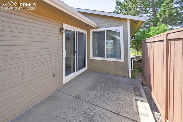 2609 Freedom Hts, Colorado Springs, CO 80904 - view of patio / terrace