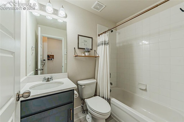 12670 Granite Ridge Dr, Peyton, CO 80831 - bathroom featuring vanity, shower / bathtub combination with curtain, and toilet