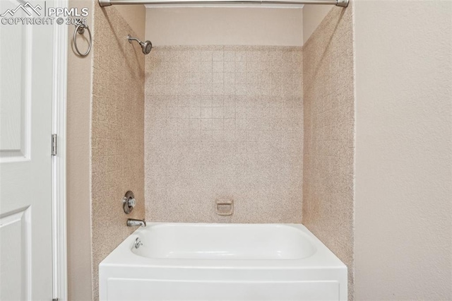 27 Stovel Cir, Colorado Springs, CO 80916 - bathroom with shower / bath combination