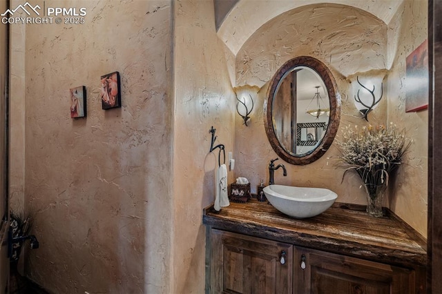 8610 Wildridge Rd, Colorado Springs, CO 80908 - bathroom with vanity