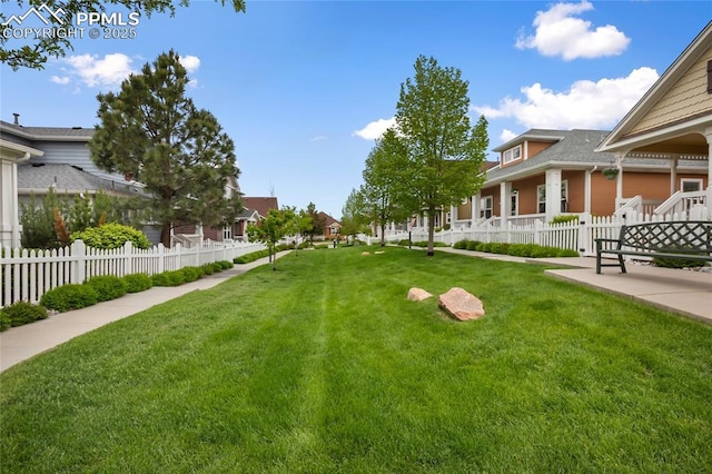 7833 Bengali Ln, Colorado Springs, CO 80923 - view of yard featuring a residential view