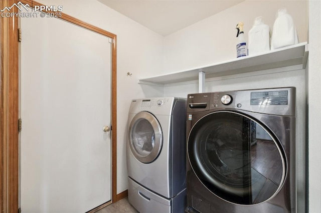 5630 Almont Ave, Colorado Springs, CO 80911 - laundry area with washing machine and clothes dryer