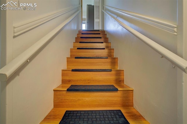 130 Cresta Rd, Colorado Springs, CO 80906 - stairway with wood finished floors