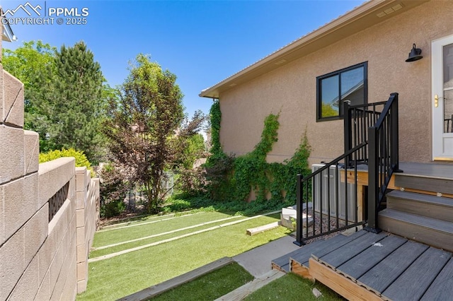 24 Redondo Ln, Pueblo, CO 81005 - view of yard