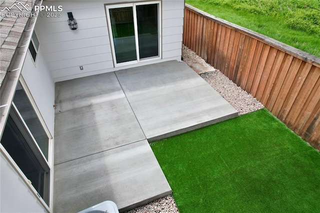610 E San Gabriel Pl, Colorado Springs, CO 80906 - view of patio