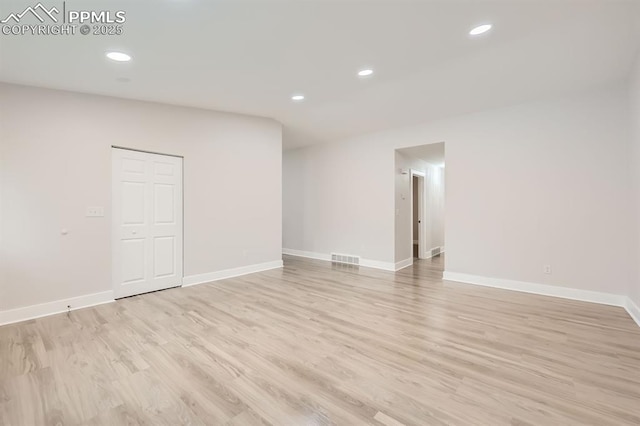 610 E San Gabriel Pl, Colorado Springs, CO 80906 - spare room featuring light wood finished floors, baseboards, and recessed lighting