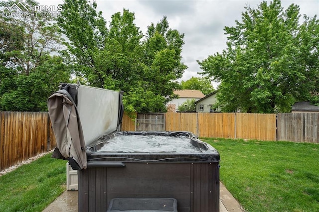 13072 Westlake Pl, Broomfield, CO 80020 - view of yard featuring a hot tub