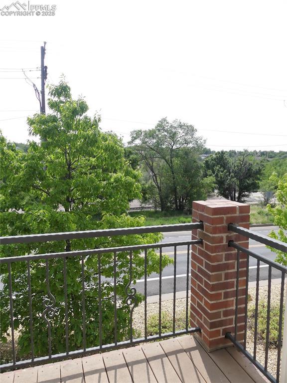 828 S Wahsatch Ave, Colorado Springs, CO 80903 - view of balcony