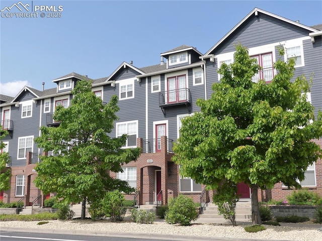 828 S Wahsatch Ave, Colorado Springs, CO 80903 - townhome / multi-family property with a residential view and brick siding