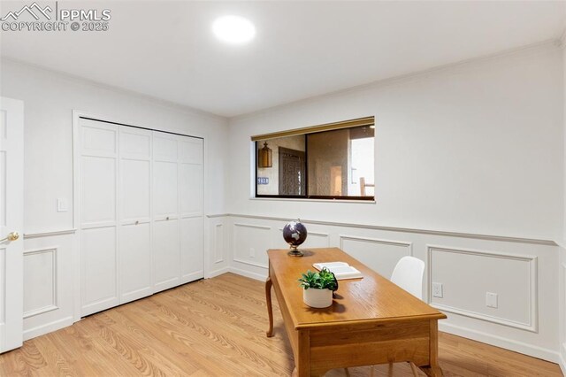 942 Fontmore Rd Unit B, Colorado Springs, CO 80904 - office area with light wood-style floors, ornamental molding, a decorative wall, and wainscoting