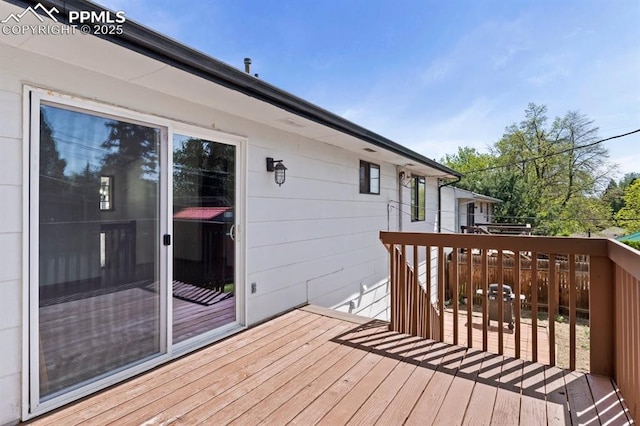 527 W Columbia St, Colorado Springs, CO 80907 - view of wooden terrace