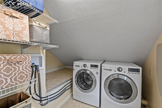 421 N Spruce St, Colorado Springs, CO 80905 - washroom with washing machine and clothes dryer