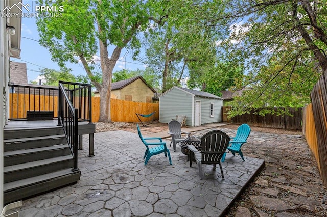 421 N Spruce St, Colorado Springs, CO 80905 - fenced backyard featuring a patio area and a fire pit