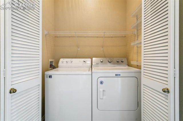 4710 Sand Mountain Pt, Colorado Springs, CO 80923 - washroom featuring washer and clothes dryer