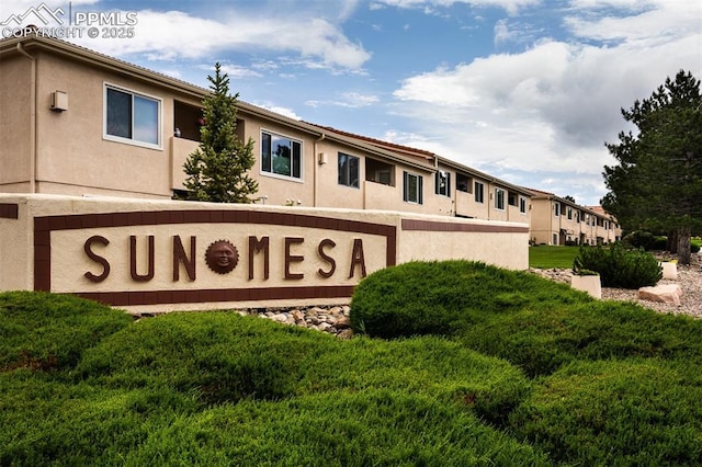 206 Luxury Ln, Colorado Springs, CO 80921 - view of community / neighborhood sign