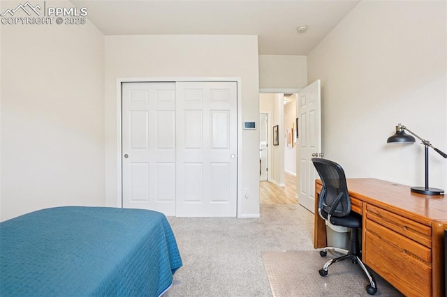 7845 Morning Dew Rd, Colorado Springs, CO 80908 - carpeted bedroom with an office area and a closet