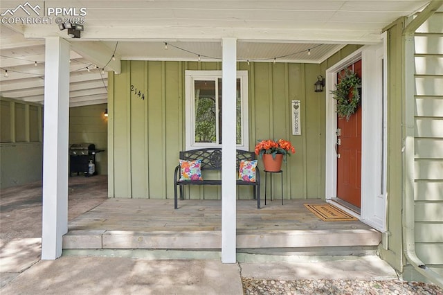 2144 Glenn St, Colorado Springs, CO 80904 - entrance to property featuring board and batten siding