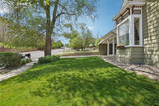 2144 Glenn St, Colorado Springs, CO 80904 - view of green lawn