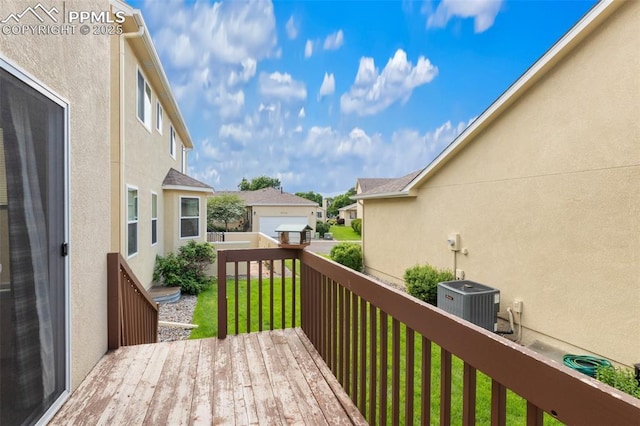 3320 Chestnut Glen Ln, Colorado Springs, CO 80918 - wooden terrace with a residential view, cooling unit, and a yard