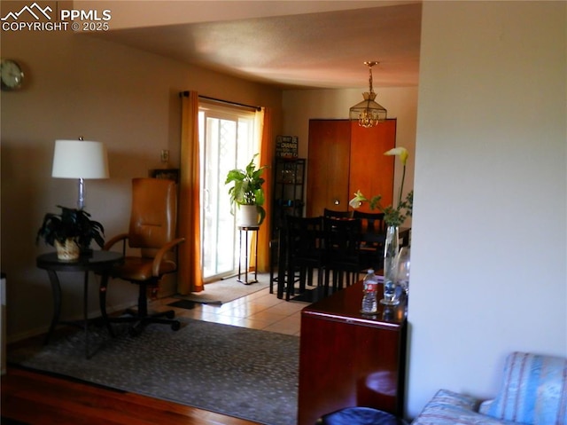 4450 Chaparral Rd, Colorado Springs, CO 80917 - living room featuring a chandelier