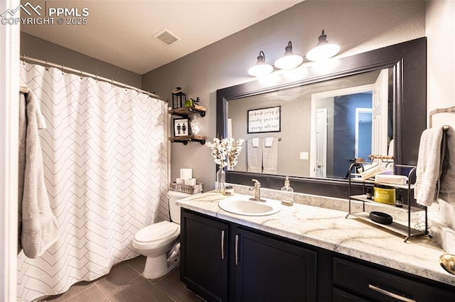 11310 Falling Star Rd, Fountain, CO 80817 - bathroom featuring vanity and curtained shower
